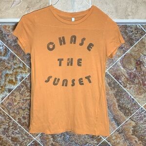 Mustard Yellow Chase the Sunset Super Soft Comfy T Shirt Size Small